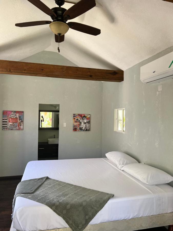 Jamaica Colors Hotel And Eco-Retreat Порт-Антонио Экстерьер фото