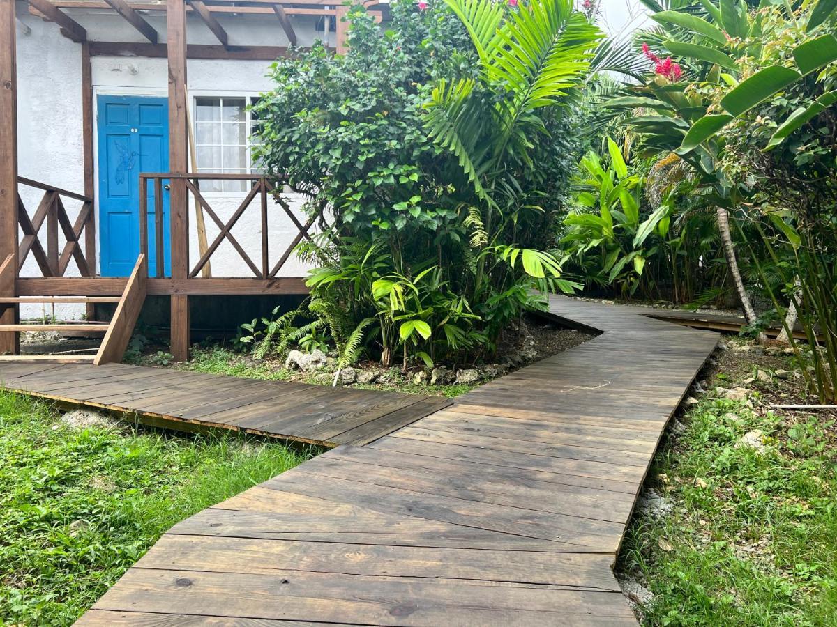 Jamaica Colors Hotel And Eco-Retreat Порт-Антонио Экстерьер фото